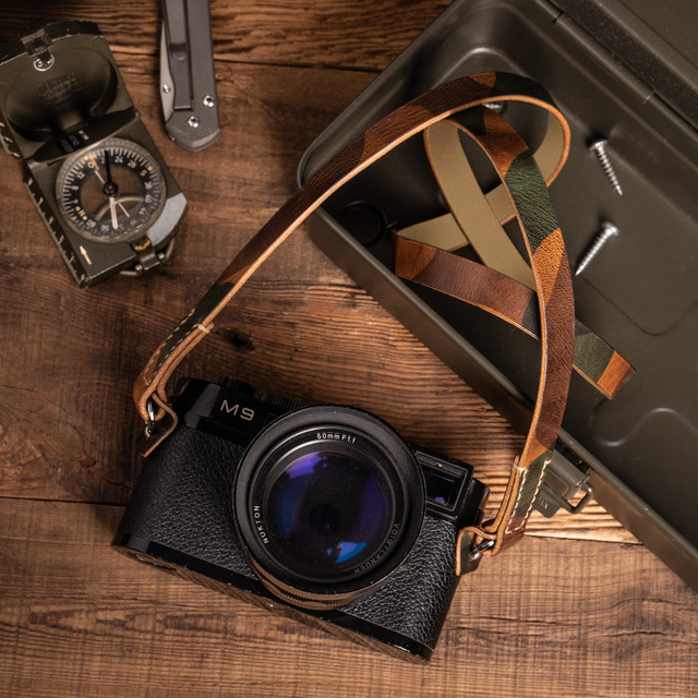 Full Leather Camera Neck Strap 008 (Cura Split Rings)